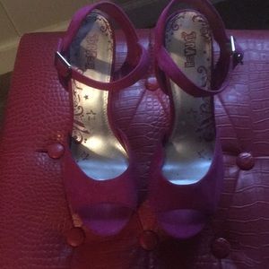 Brash High Heel Woman Shoe Size 11